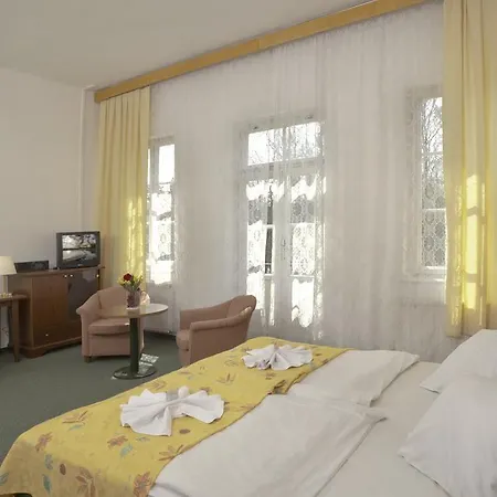 Jesenius Františkovy Lázně